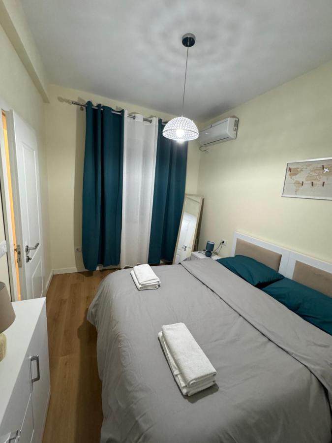 Altair Apartment Tirana Bagian luar foto